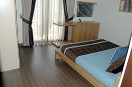 Parsvnath Pleasant sample flat